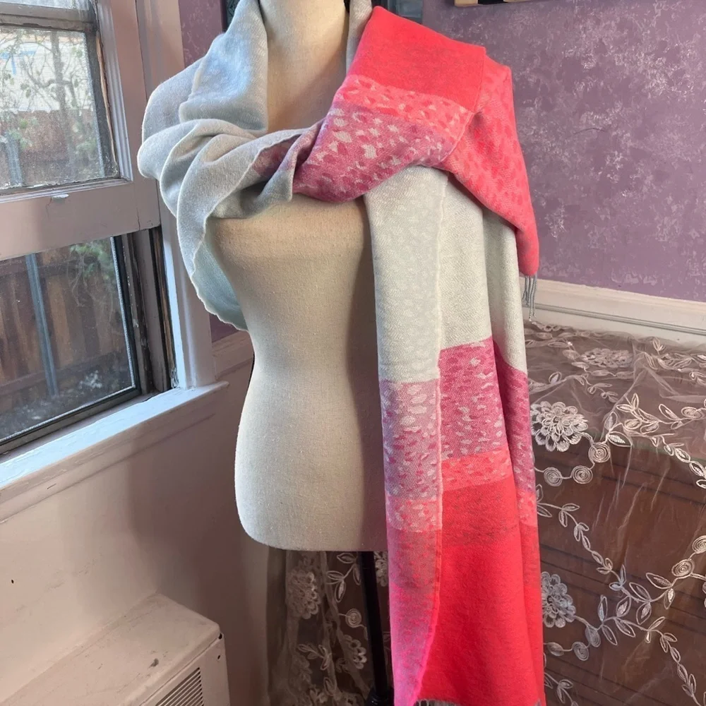 GAP Pink and Baby Blue Patterned Scarf 100% acetate